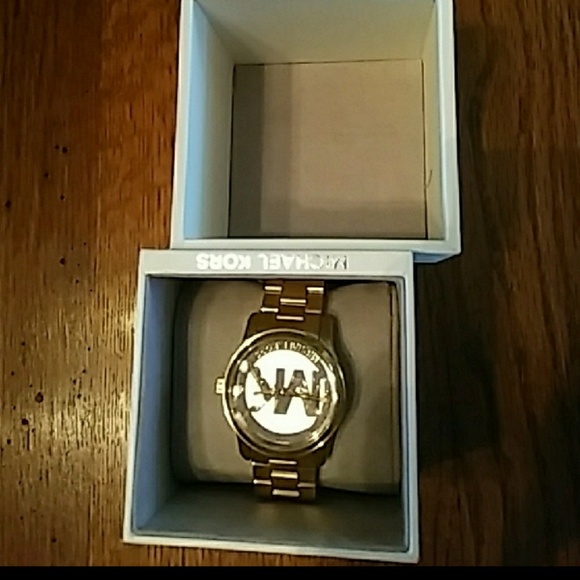 SOLD! - Picture 3 of 8